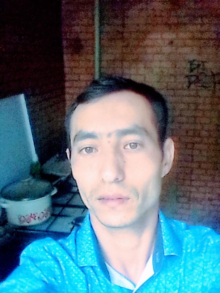  ,   Ruslan, 33 ,   ,   , c , 