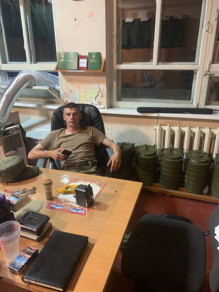  ,   Kostya, 25 ,     , c , 