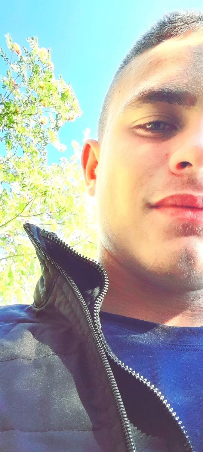 ���� 38538589 ����� ˸��, 21 ���, ���� ���������� � �������������