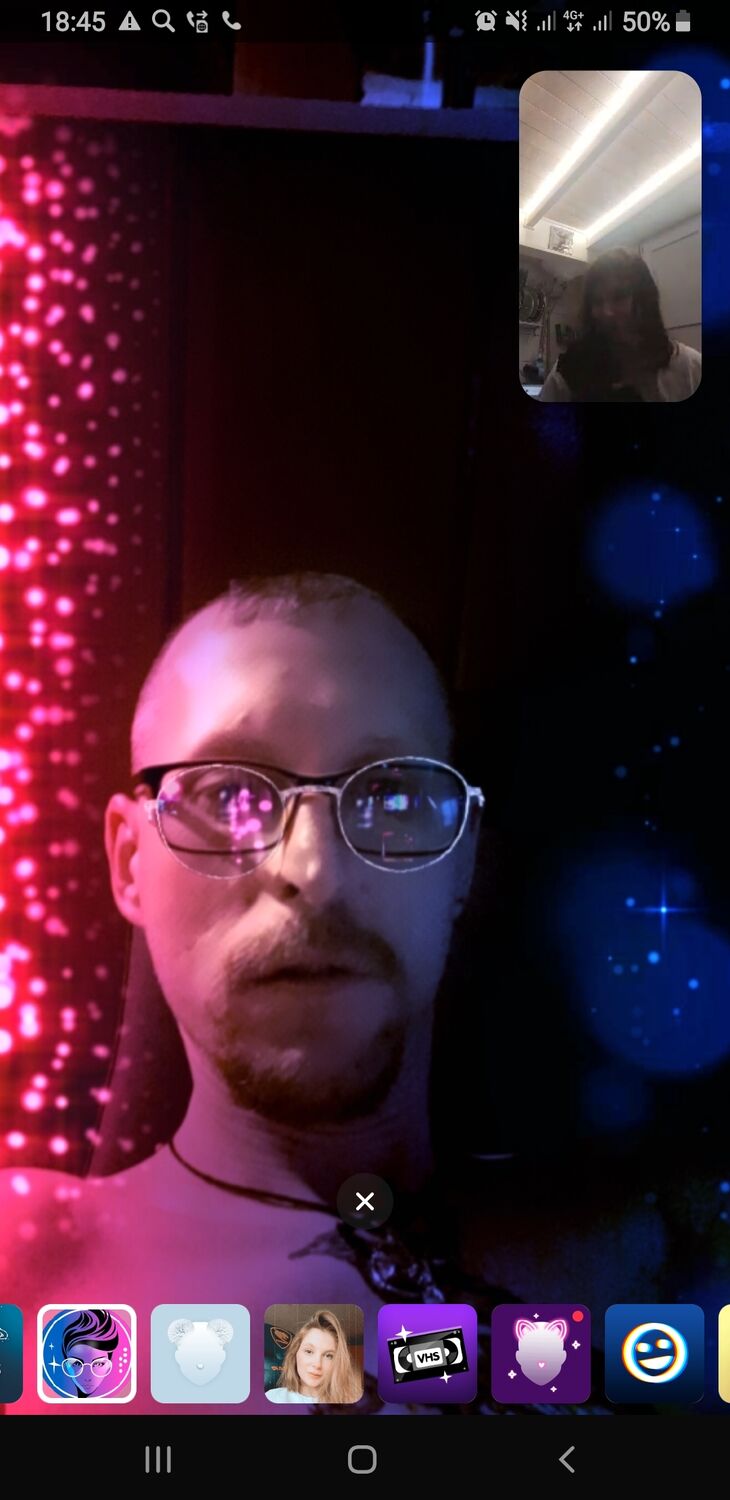  ,   Konstantin, 35 ,     