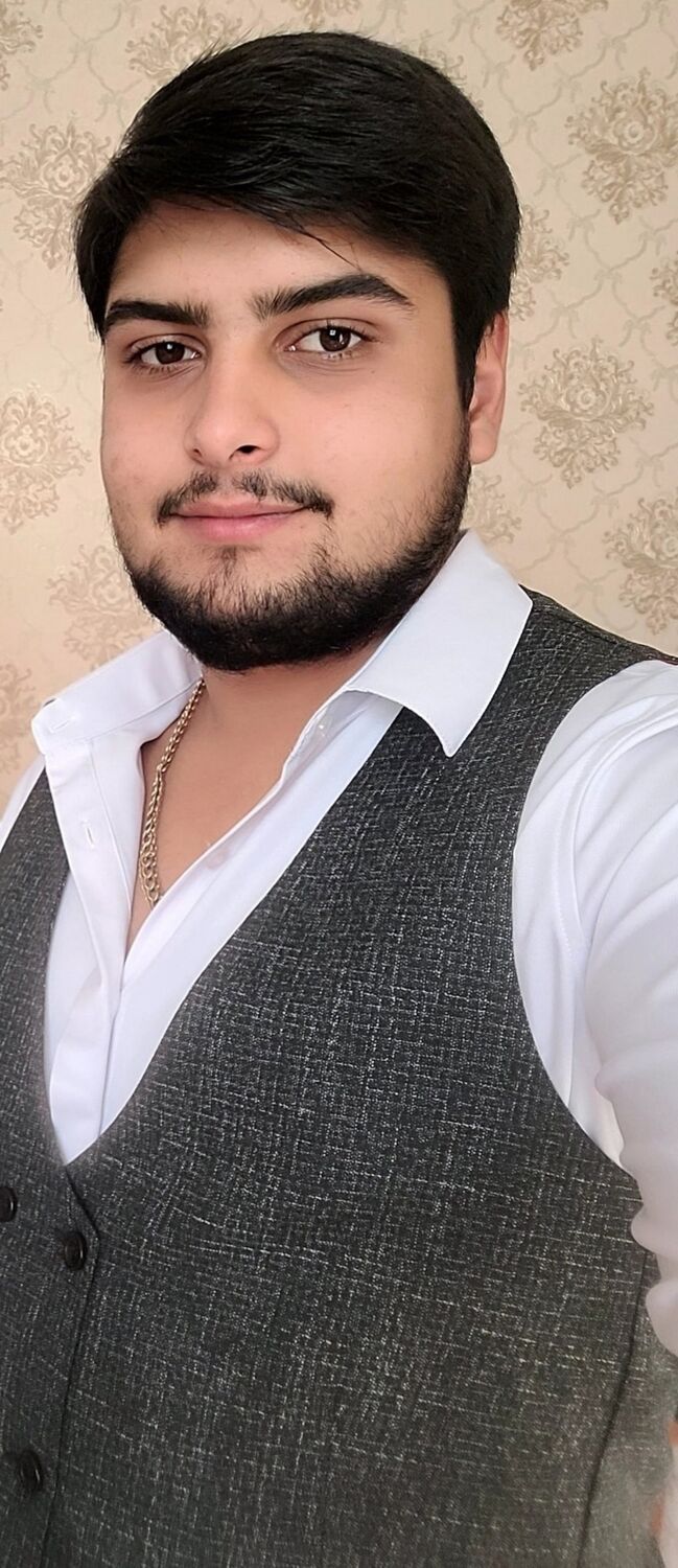  ,   Danya, 29 ,  