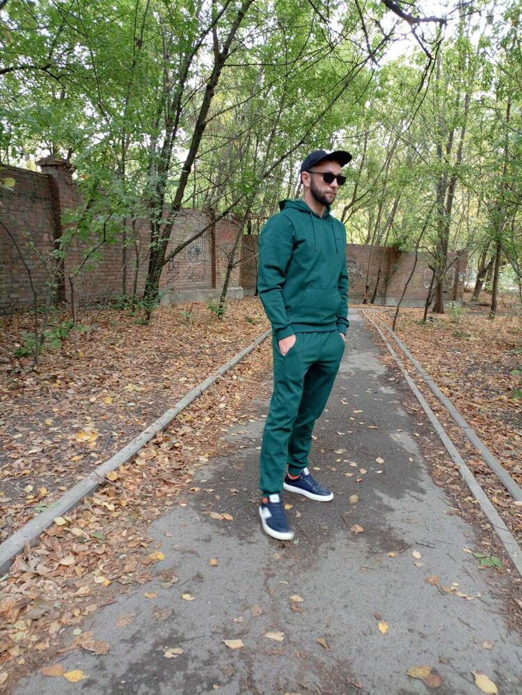  ,   Ruslan, 35 ,   ,   