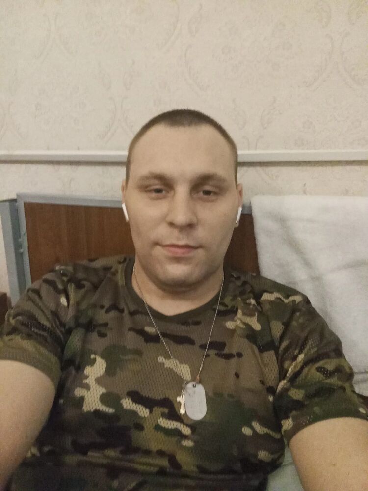  48136859  , 27 ,    