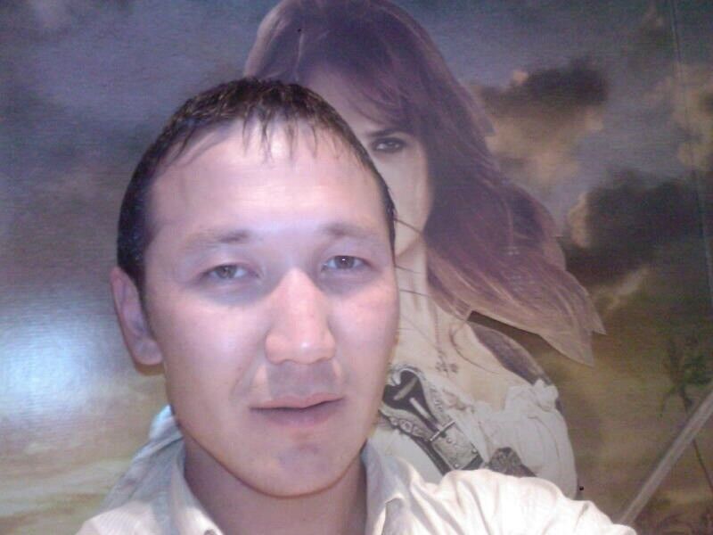  ,   Asil, 38 ,  