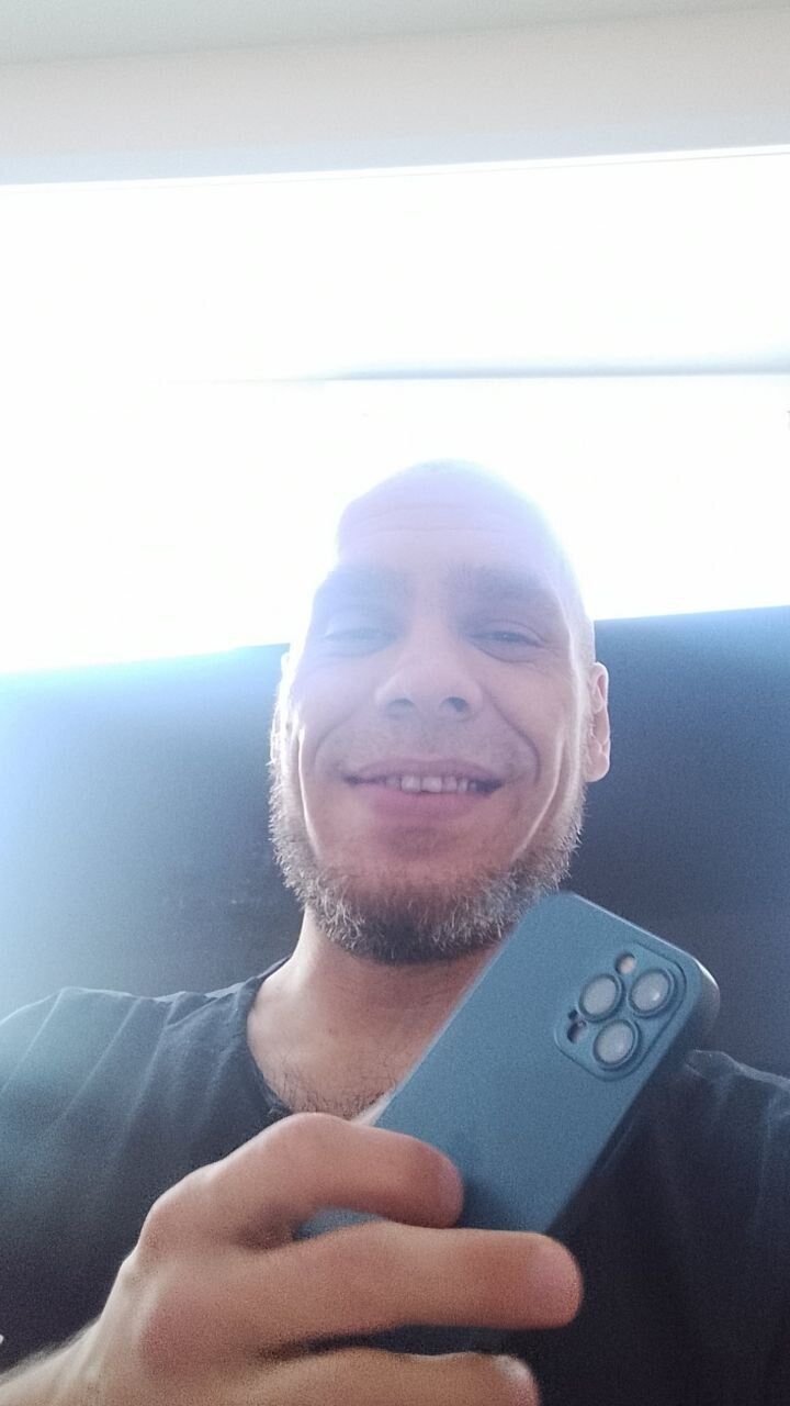 32428409   , 40 ,    