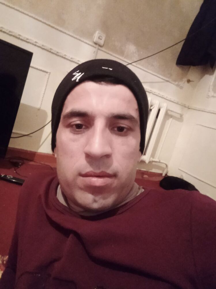  34350229  BEXRUZ, 31 ,    