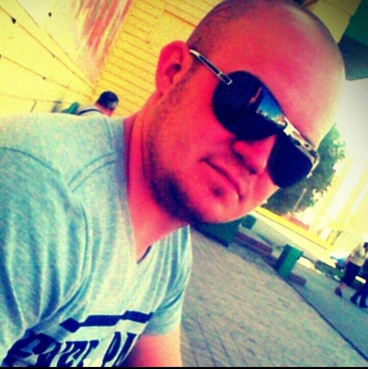  17185269  Serg, 41 ,    