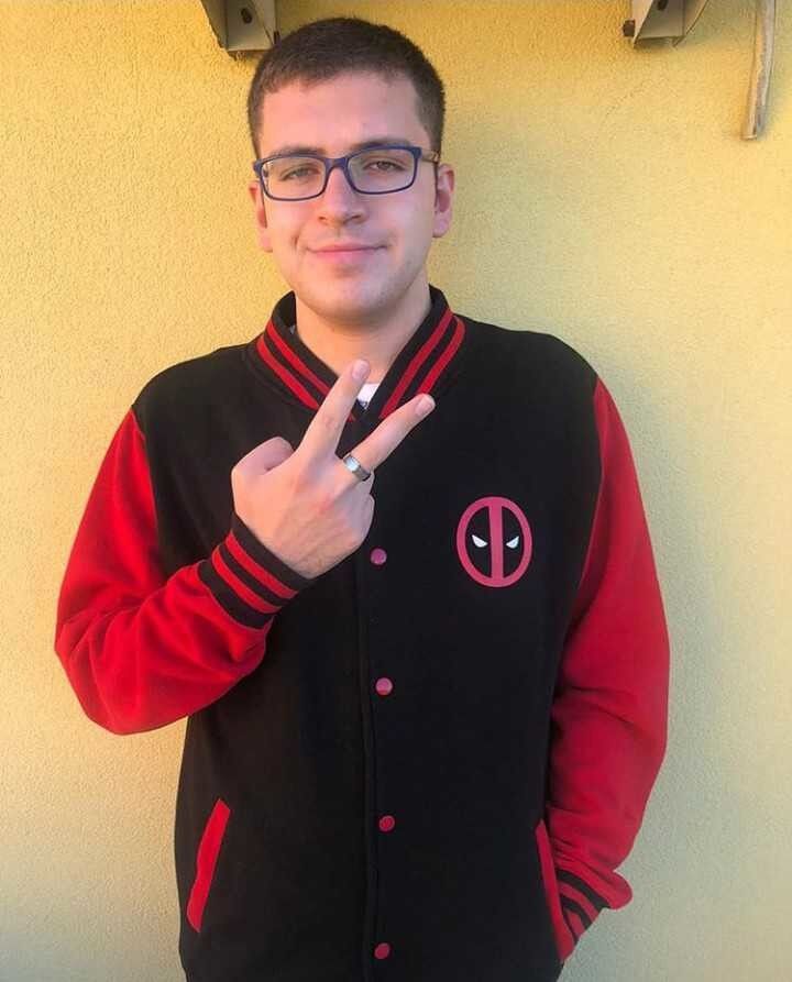  18411789  Daniele, 26 ,    Osimo