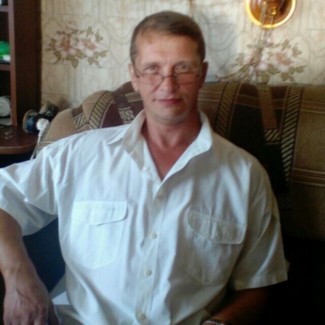   ,   Leon, 55 ,   ,   , c 