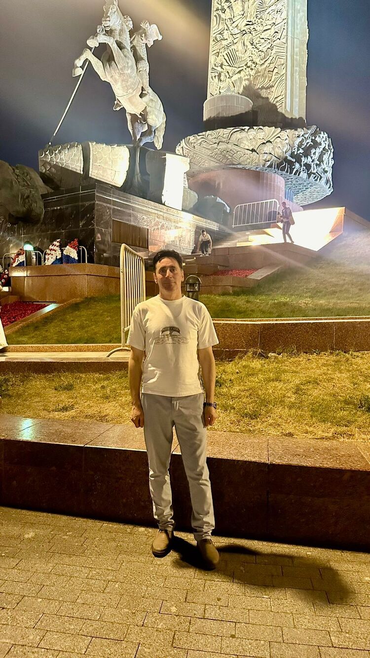  ,   Tekin, 48 ,   ,   , c 