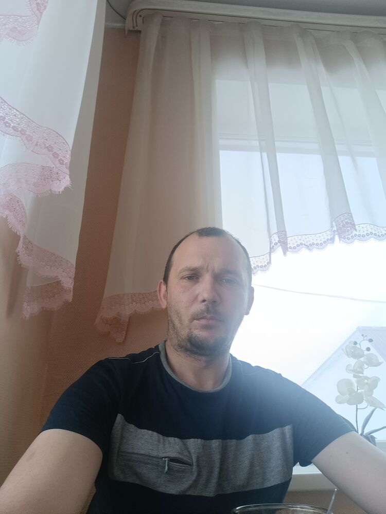  49540969  , 37 ,    