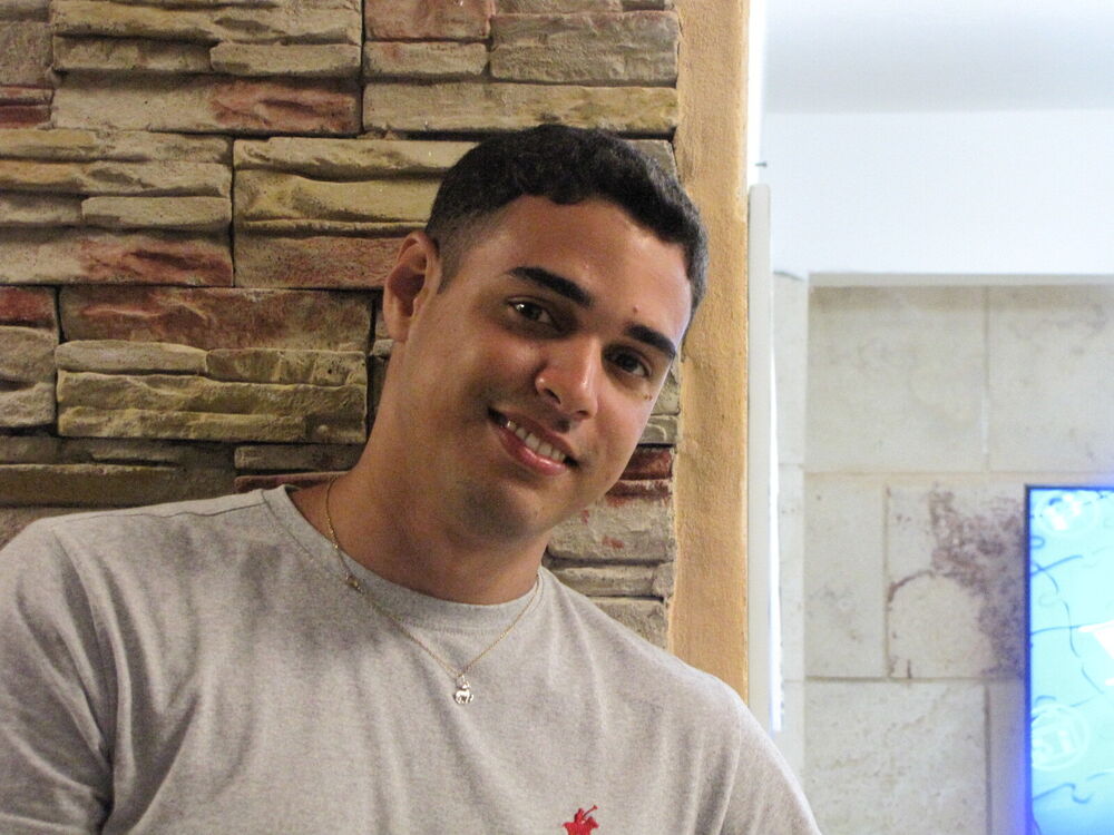  Havana,   Christian, 25 ,   ,   