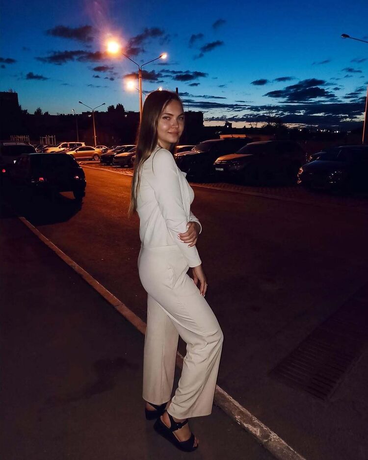 ���� 53009739 ������� �������, 37 ���, ���� ���������� � ������������