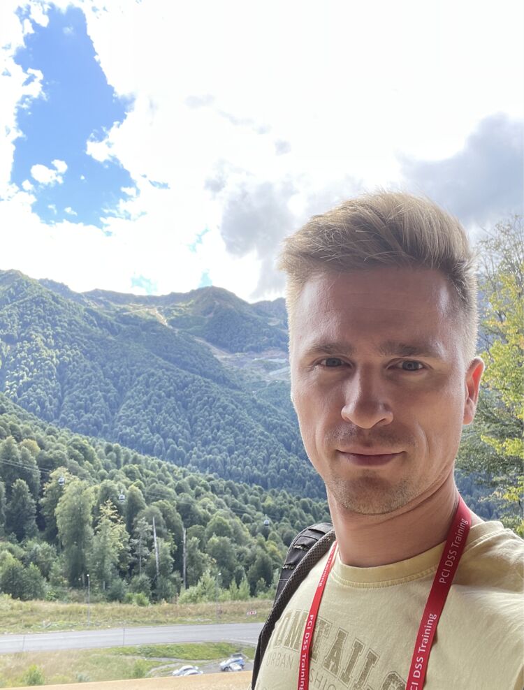  ,   Ponchik, 33 ,   ,   