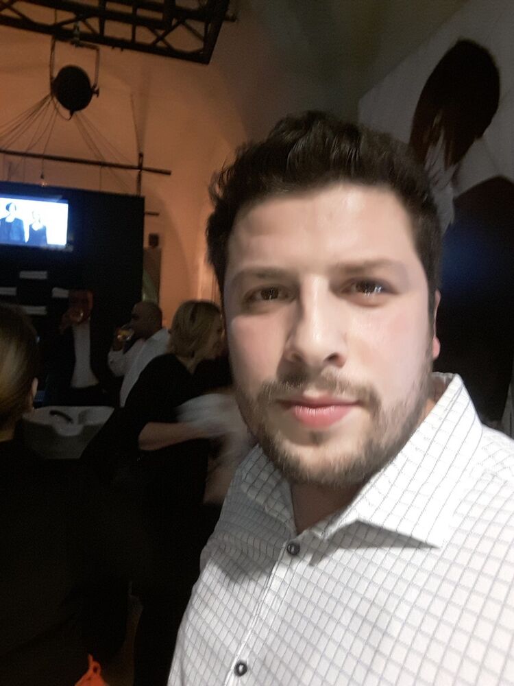  ,   Vusal, 38 ,   ,   , c 