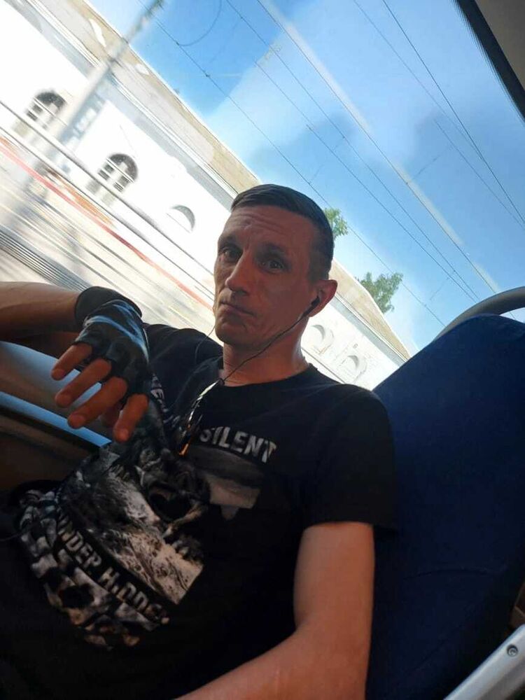  26056289  , 39 ,    
