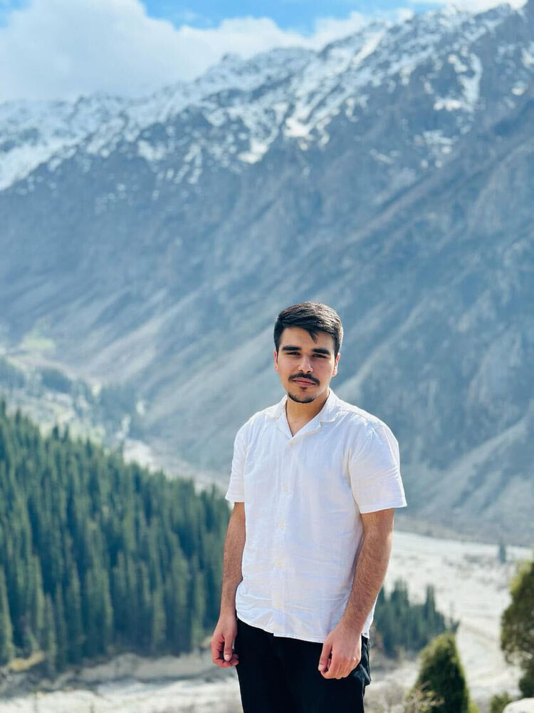  47843929  Mohammad, 19 ,    