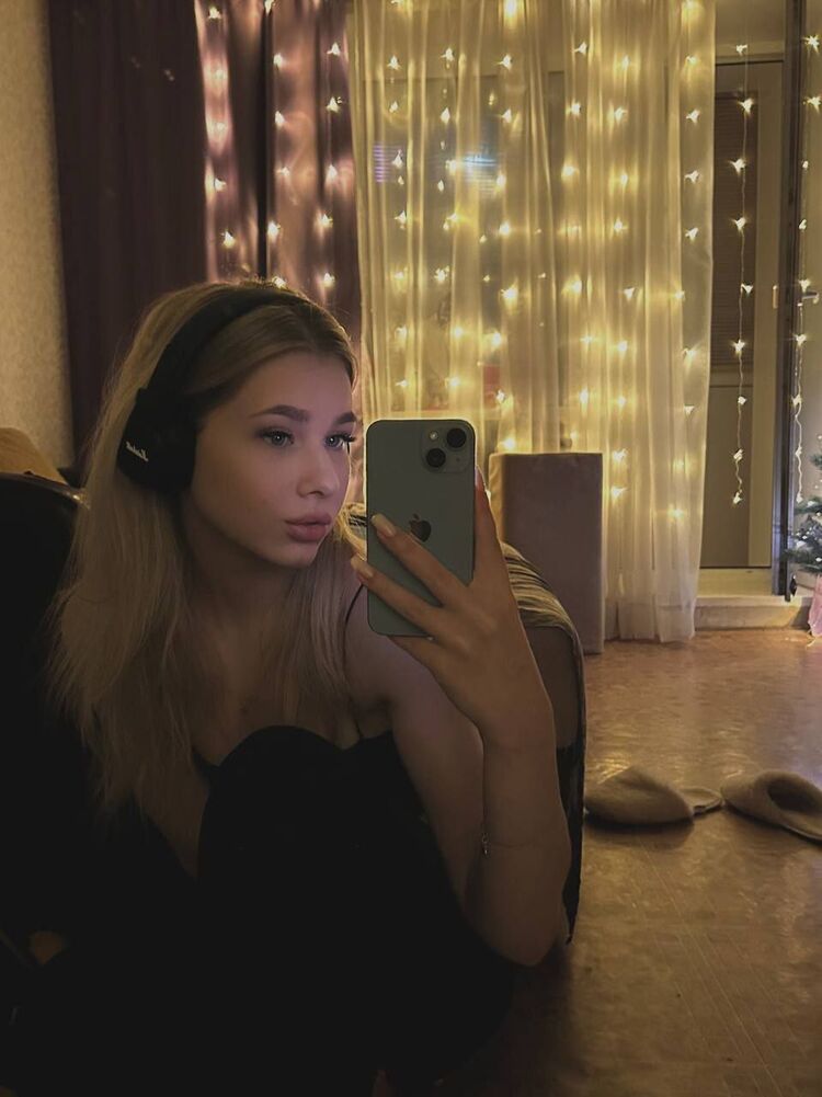  54633579  , 26 ,    --