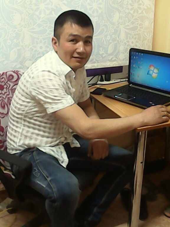  ,   Sasha, 37 ,   