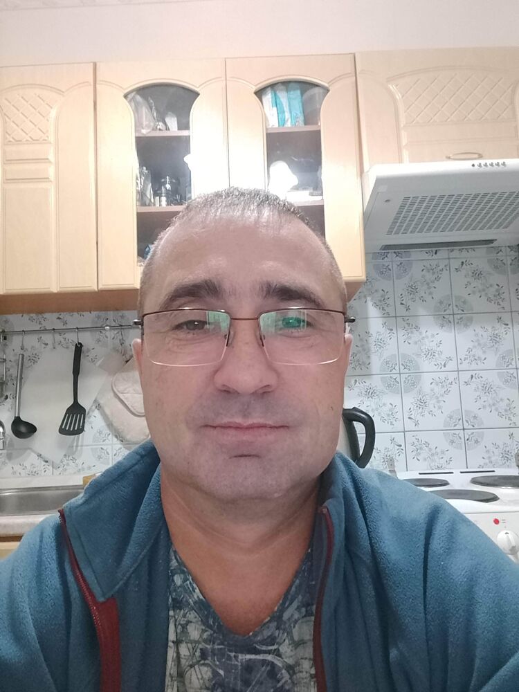  42181239  , 46 ,    