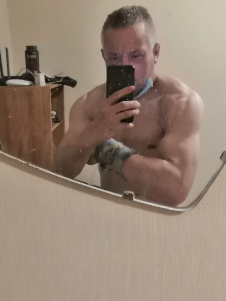  21592719  , 40 ,    