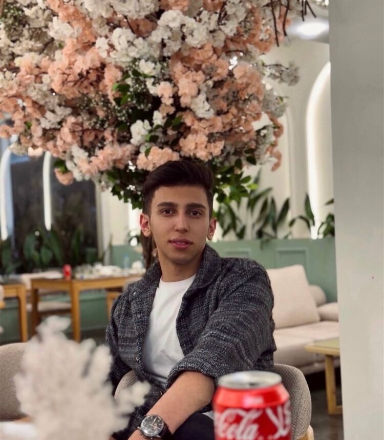 ���� 56111869 ����� Halil, 18 ���, ���� ���������� � ��������