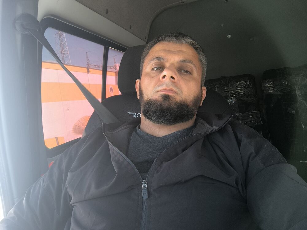  53853219  , 35 ,    -