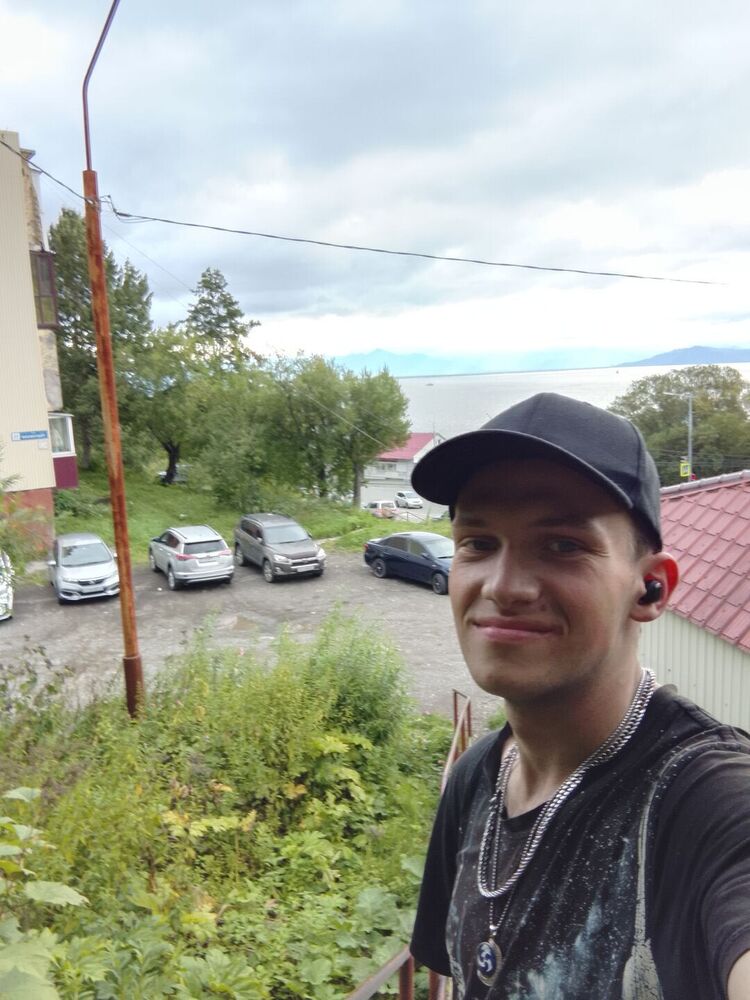  -,   , 21 ,   ,   