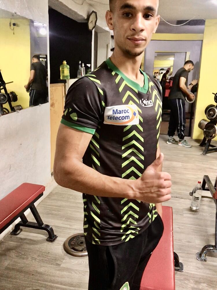  48631429  Yassin, 19 ,    