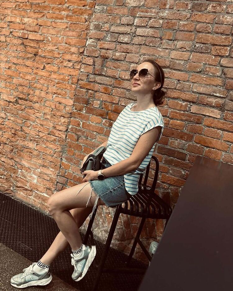 ���� 52887929 ������� ����, 37 ���, ���� ���������� � ��������