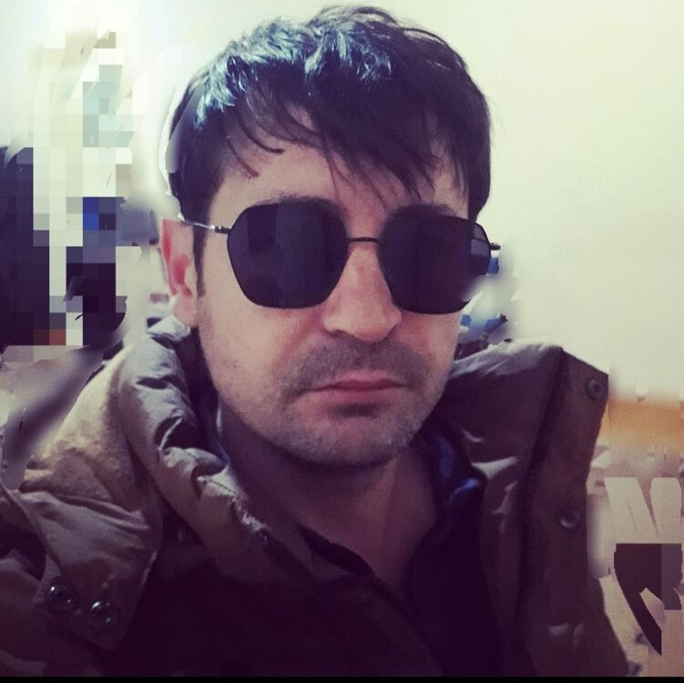  27354959  Resul, 43 ,    