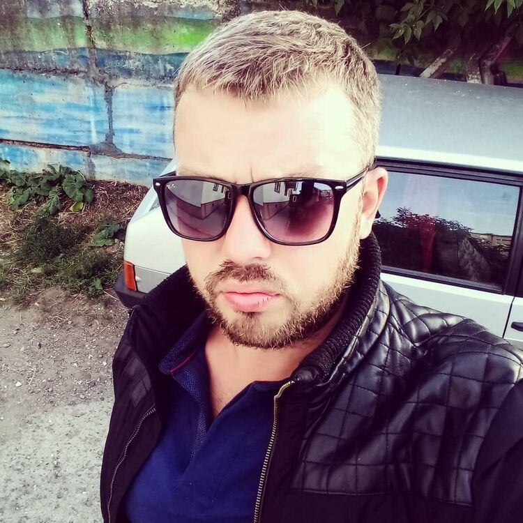  ,   Sergey, 36 ,  