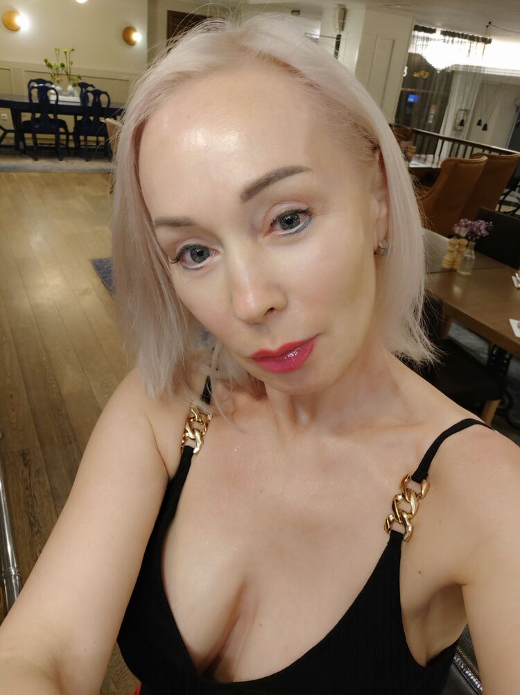  52681849  , 54 ,    