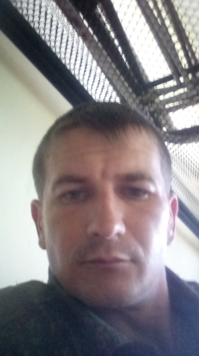  ,   Andrej, 35 ,   ,   , c 