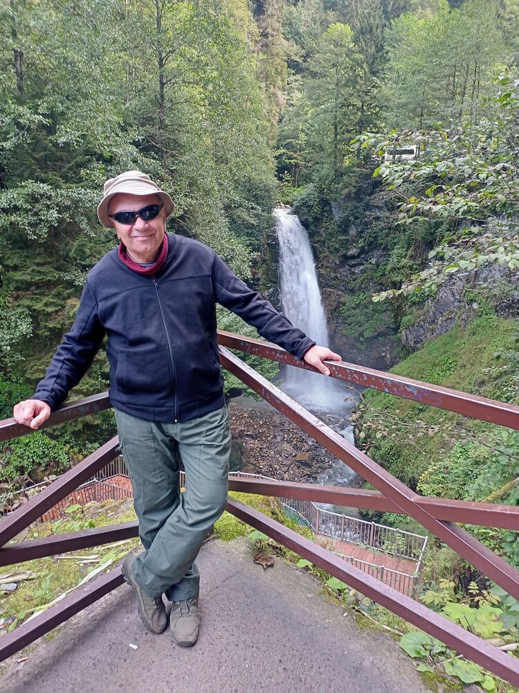  ,   Samvel, 56 ,   ,   , c 