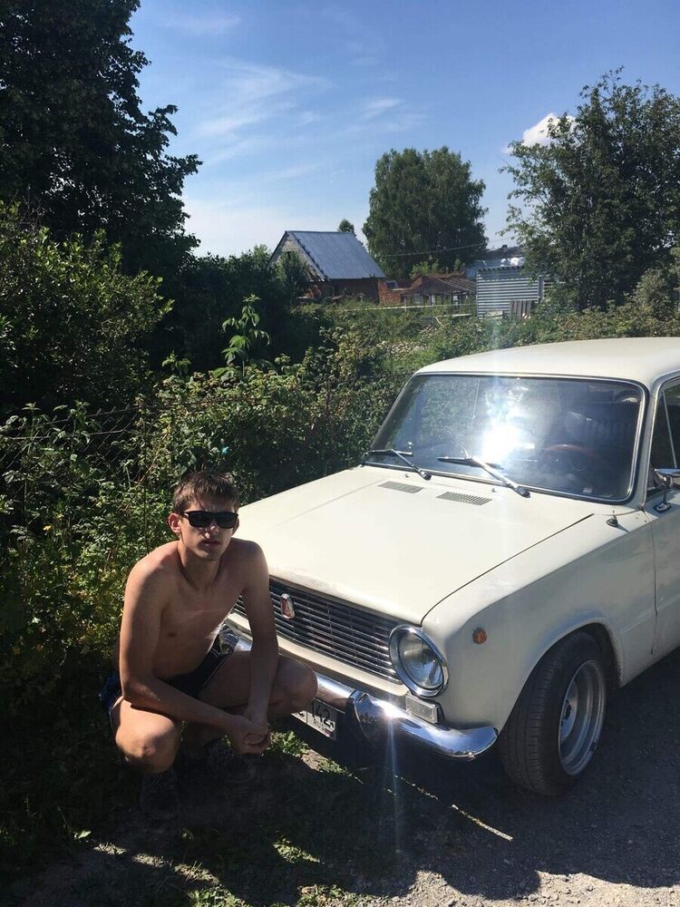  21029449  , 28 ,    
