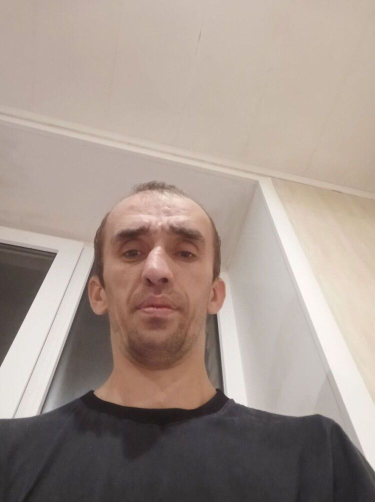  43698939  , 42 ,    