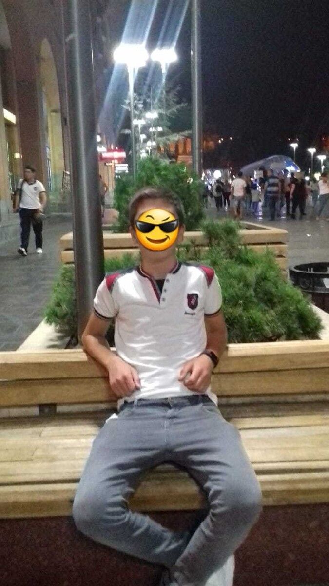  ,   Erik, 25 ,   ,   , c 
