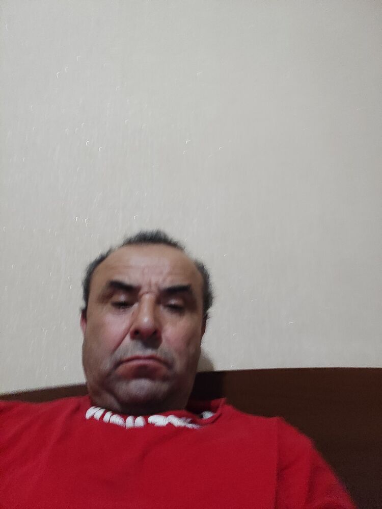  33989159  Orhan, 50 ,    