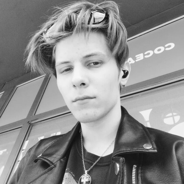 ���� 27268239 ����� �������, 22 ����, ���� ���������� � ������