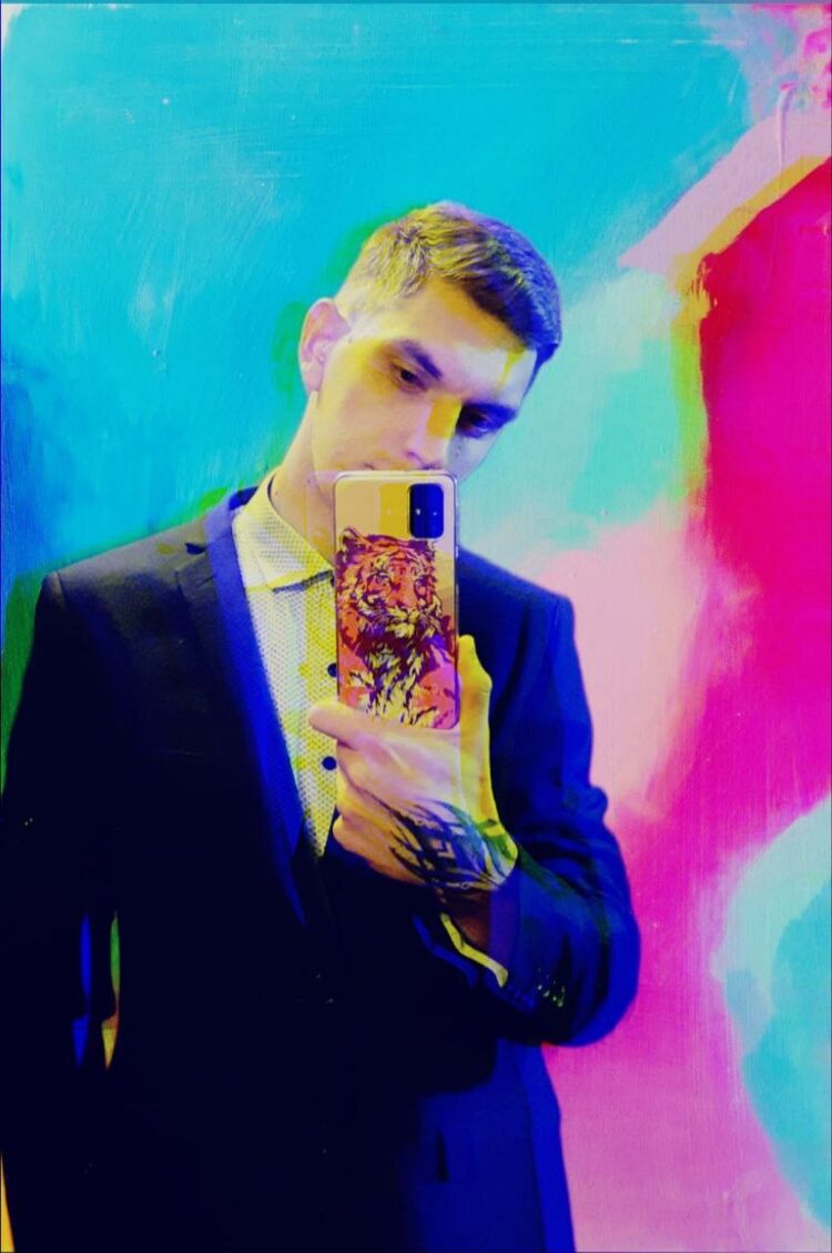  ,   Vlad, 27 ,   ,   