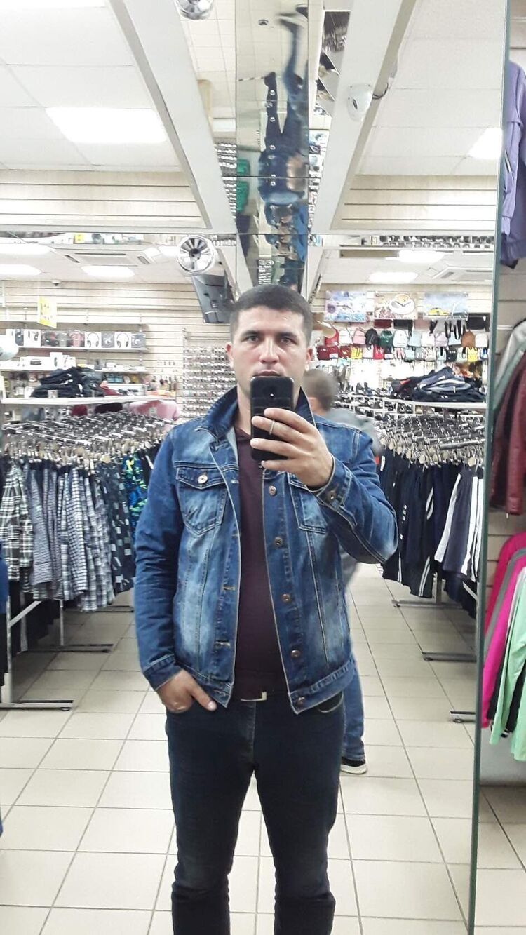  47784649  , 37 ,    
