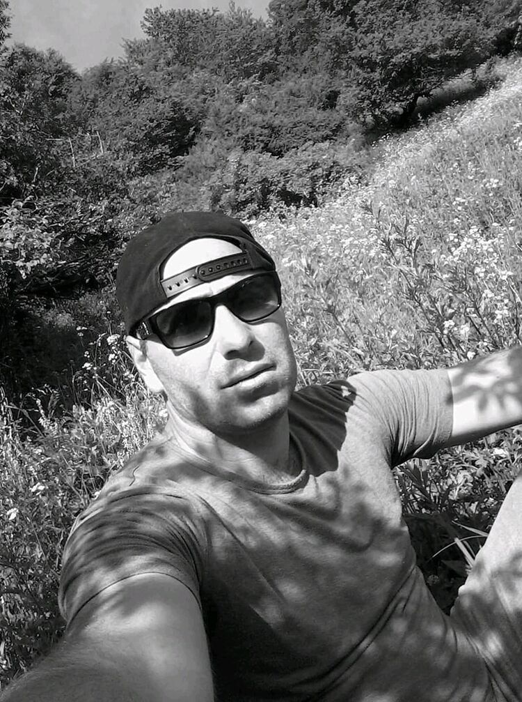 ���� 19777659 ������� Zura, 41 ���, ���� ���������� � �������