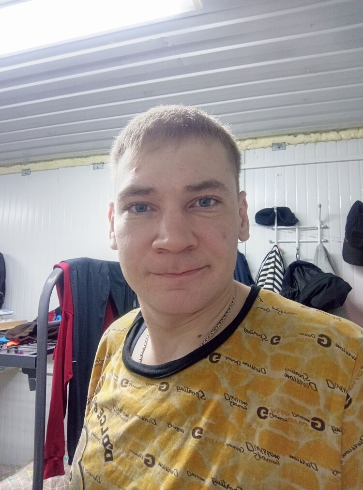  48952409  , 38 ,    