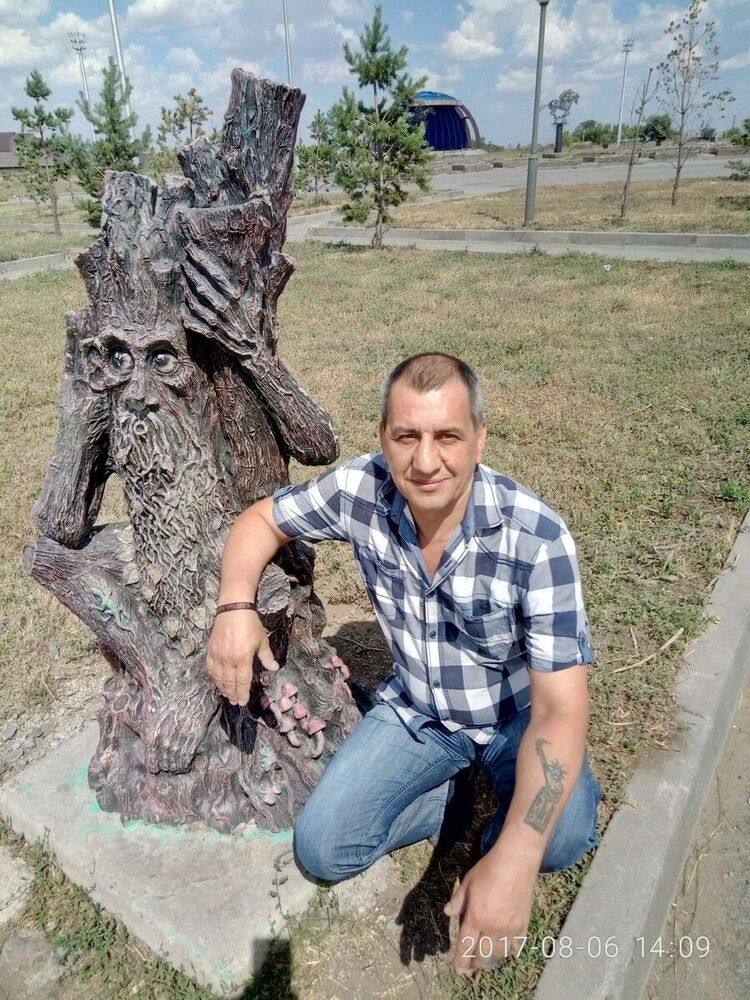  22554539  Sergey, 55 ,    