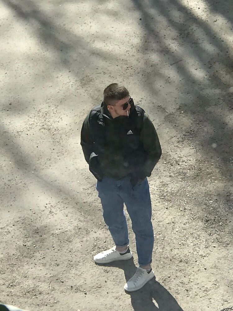  36418589  , 24 ,    