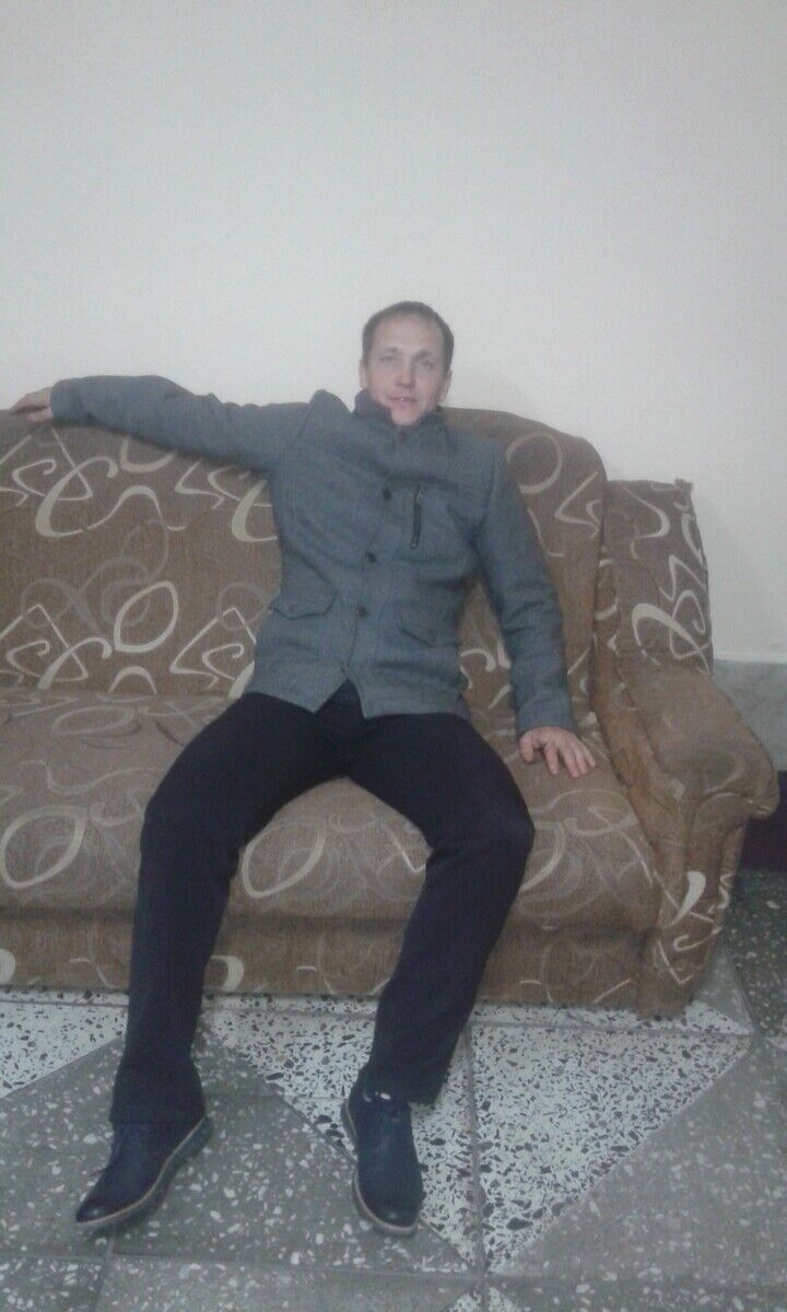  21104689  , 41 ,    