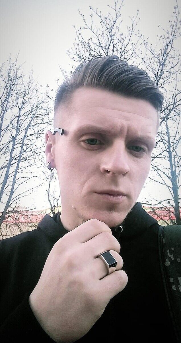 ���������� �����, ���� ������� Artiom, 32 ����, ������������ ��� ������, ����� � ���������, c�������� ���������