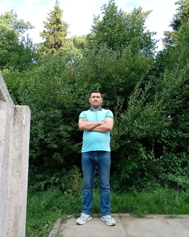 28414719  Feruzbek, 40 ,    -