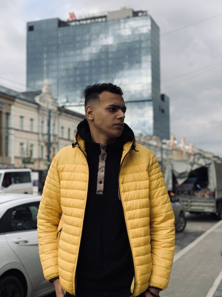  ,   Anas, 25 ,   ,   , c 